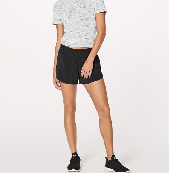 Lululemon black 4” tracker shorts - Picture 3 of 6